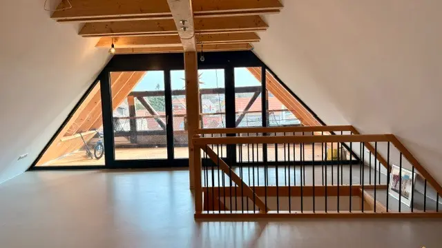 7 Zimmer Wohnung mit 218 m² in Brandenburg an der Havel – Bild 4