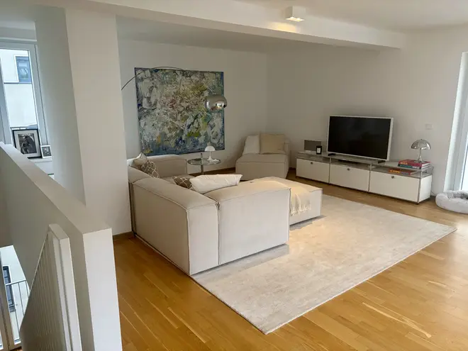 5 Zimmer Wohnung mit 142 m² in Köln – Bild 2