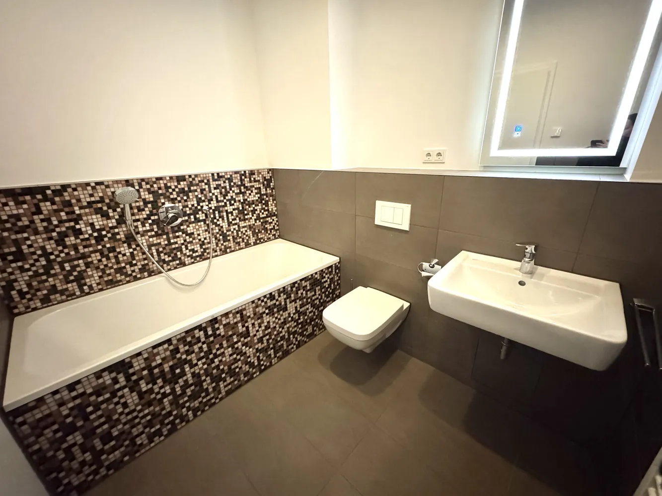 6 Zimmer Wohnung mit 149 m² in Leipzig – Bild 5