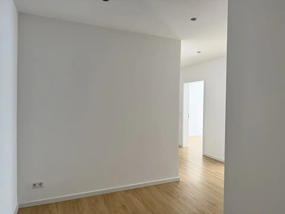 4 Zimmer Wohnung mit 131 m² in Wilhelmshaven – Bild 2