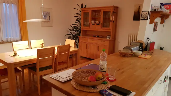 4 Zimmer Wohnung mit 90 m² in Saarbrücken – Bild 3