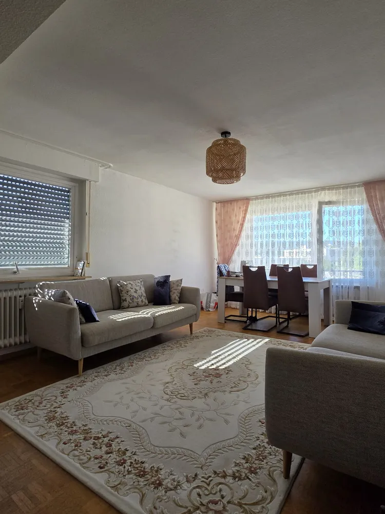 4 Zimmer Wohnung mit 95 m² in Pforzheim – Bild 2