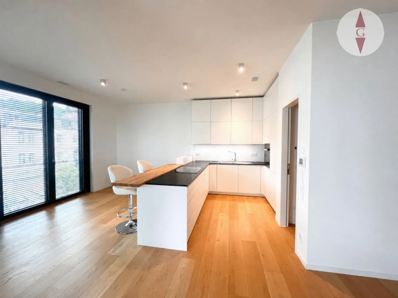 2 Zimmer Wohnung mit 97 m² in Baden-Baden – Bild 3