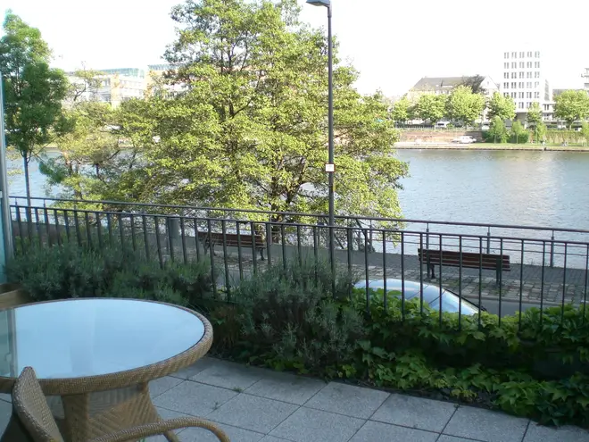 3 Zimmer Wohnung mit 96 m² in Frankfurt am Main – Bild 4