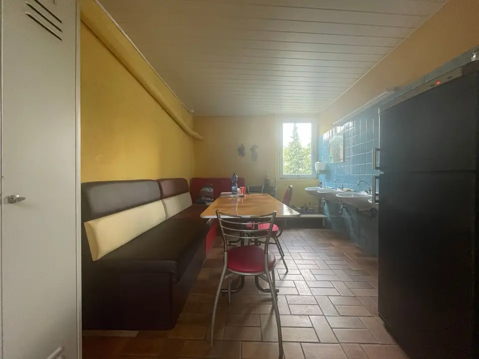 5 Zimmer Wohnung mit 925 m² in Remscheid – Bild 2