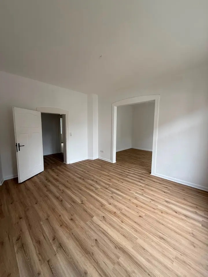 5 Zimmer Wohnung mit 130 m² in Herford – Bild 2
