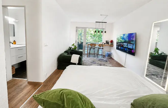 1 Zimmer Wohnung mit 29 m² in Saarbrücken – Bild 2