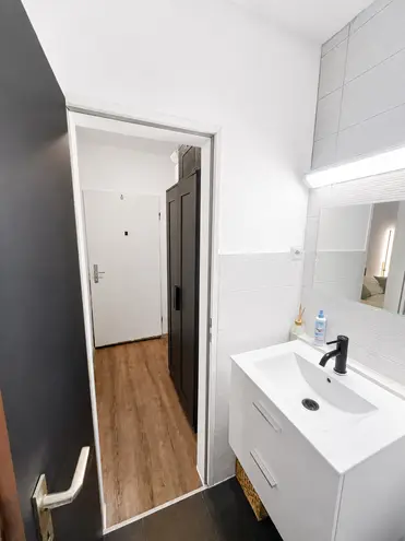 1 Zimmer Wohnung mit 29 m² in Saarbrücken – Bild 6