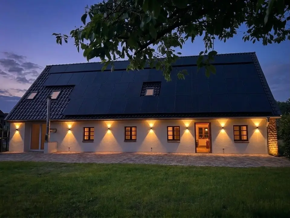 8 Zimmer Haus mit 240 m² in Schwerin – Bild 3