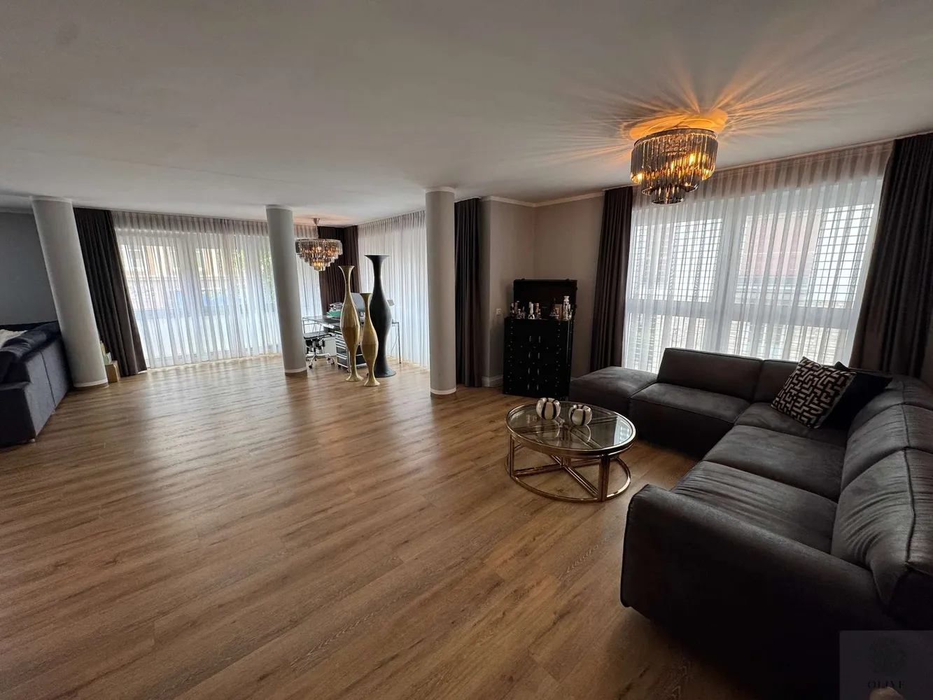 3 Zimmer Wohnung mit 169 m² in Düsseldorf – Bild 3