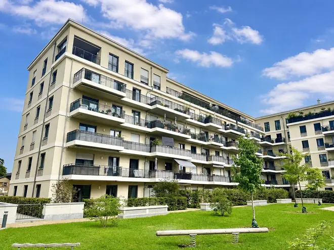 4 Zimmer Wohnung mit 109 m² in Dresden – Bild 1