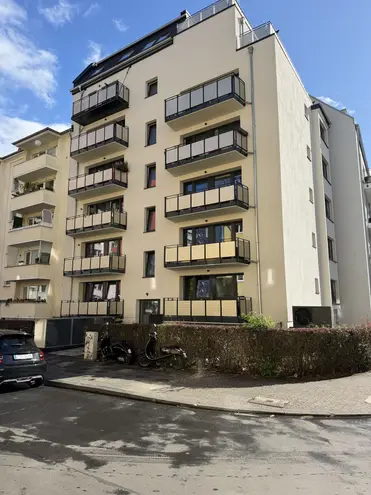 2 Zimmer Wohnung mit 52 m² in Köln – Bild 1