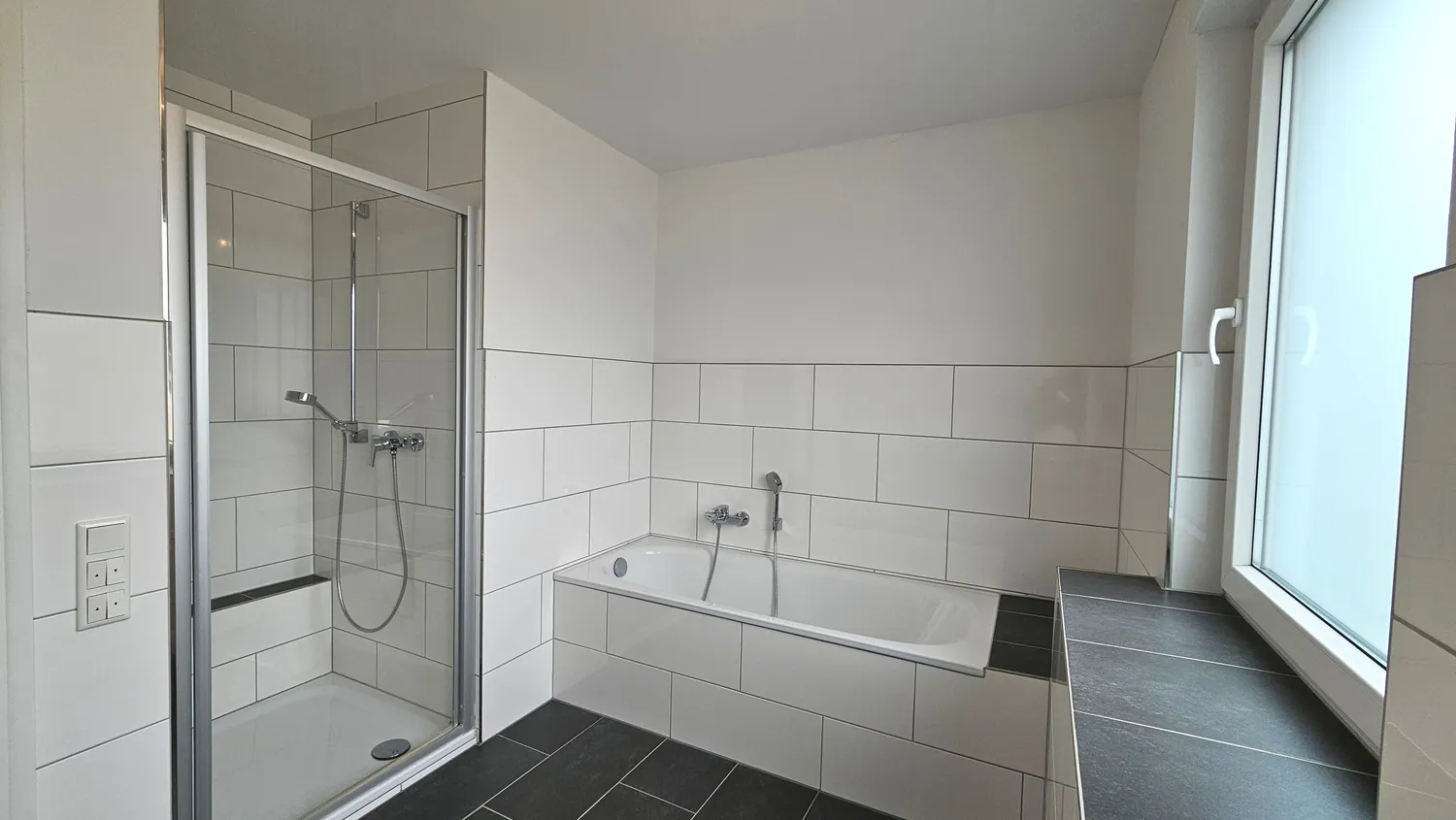 3 Zimmer Wohnung mit 80 m² in Bielefeld – Bild 2