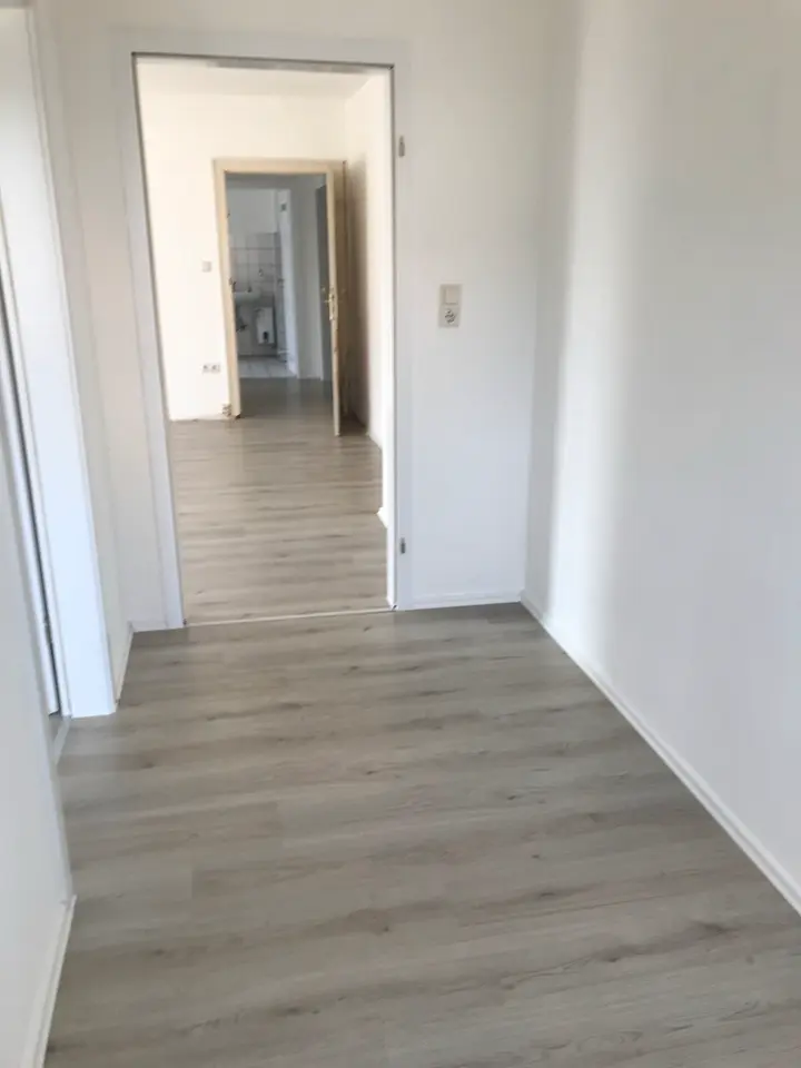 3 Zimmer Wohnung mit 80 m² in Detmold – Bild 7
