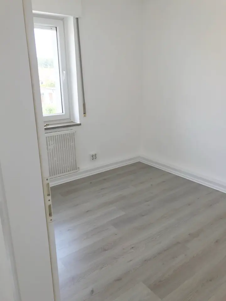 3 Zimmer Wohnung mit 80 m² in Detmold – Bild 8