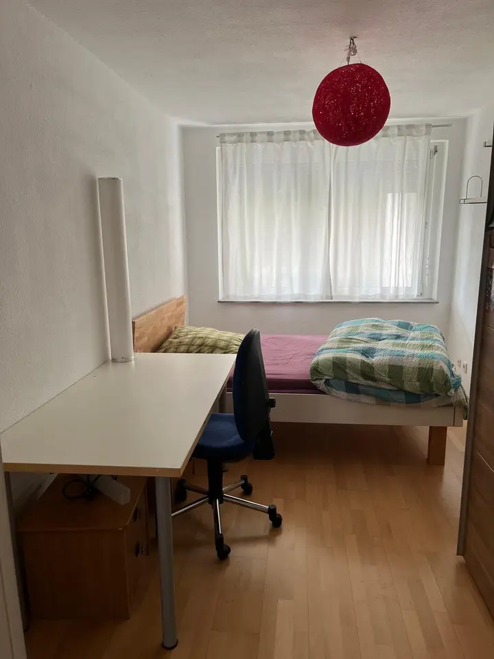 WG-Zimmer mit 11 m² in Stuttgart – Bild 1