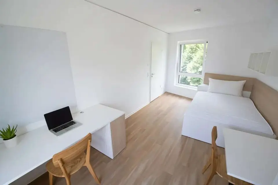 2 Zimmer Wohnung mit 24 m² in Köln – Bild 10