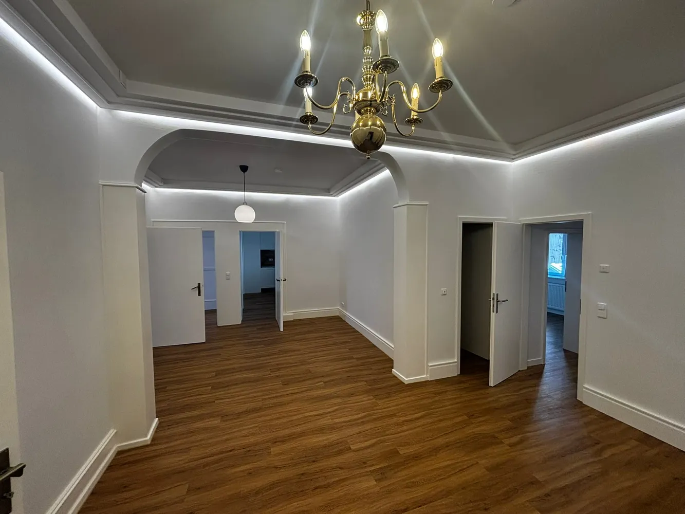 5 Zimmer Wohnung mit 190 m² in Celle – Bild 3