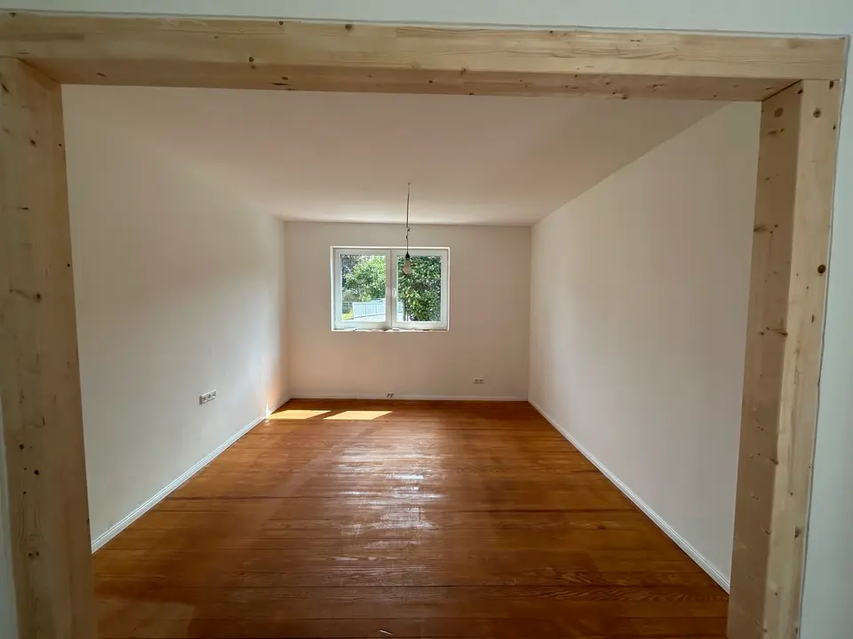 6 Zimmer Wohnung mit 130 m² in Bremerhaven – Bild 4