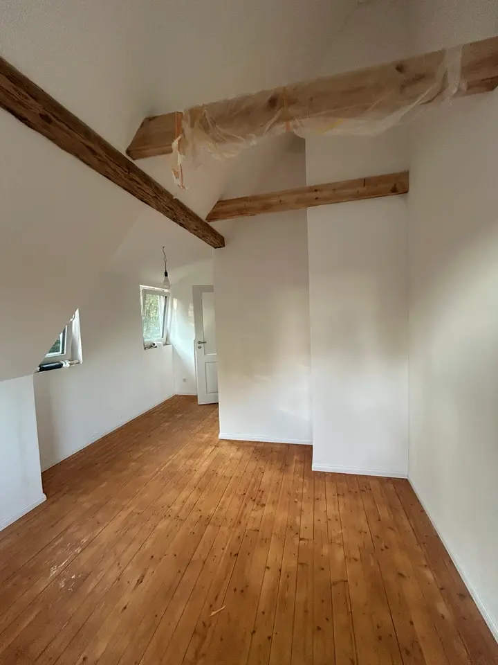 6 Zimmer Wohnung mit 130 m² in Bremerhaven – Bild 6