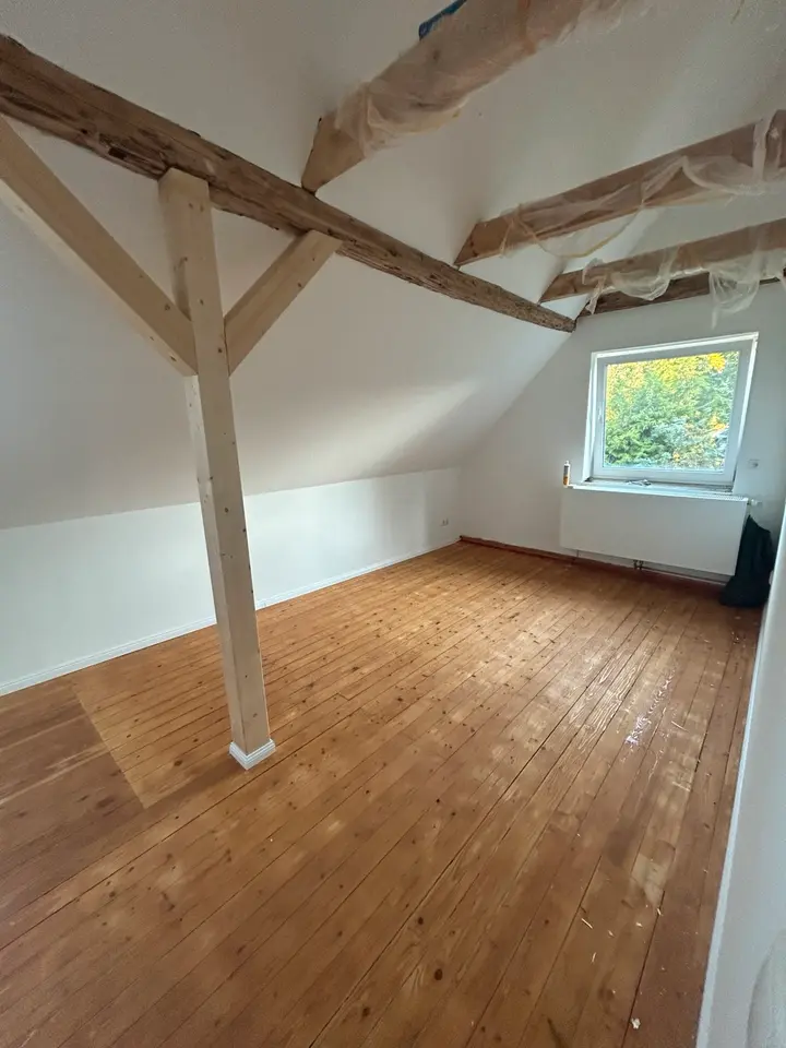 6 Zimmer Wohnung mit 130 m² in Bremerhaven – Bild 7