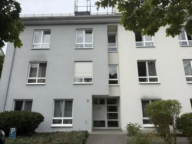 4 Zimmer Wohnung mit 108 m² in Frankfurt am Main – Bild 1