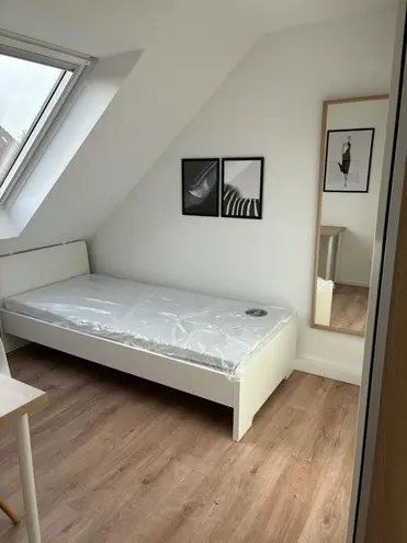WG-Zimmer mit 10 m² in Stuttgart – Bild 2
