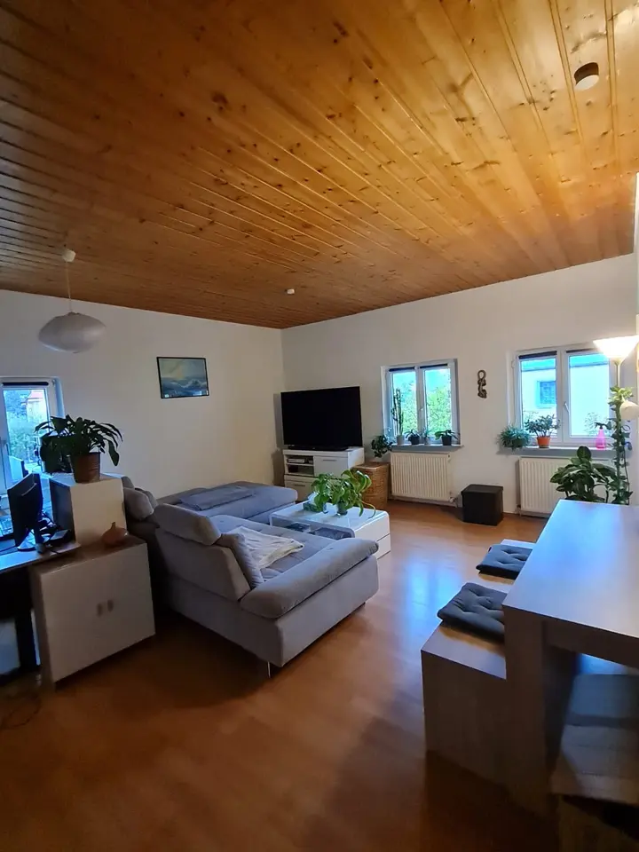 2 Zimmer Wohnung mit 65 m² in Bayreuth – Bild 2