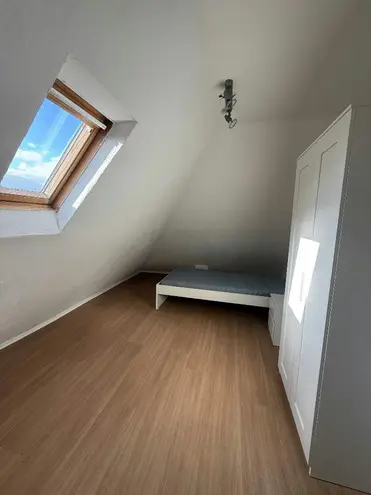 WG-Zimmer mit 16 m² in Stuttgart – Bild 2