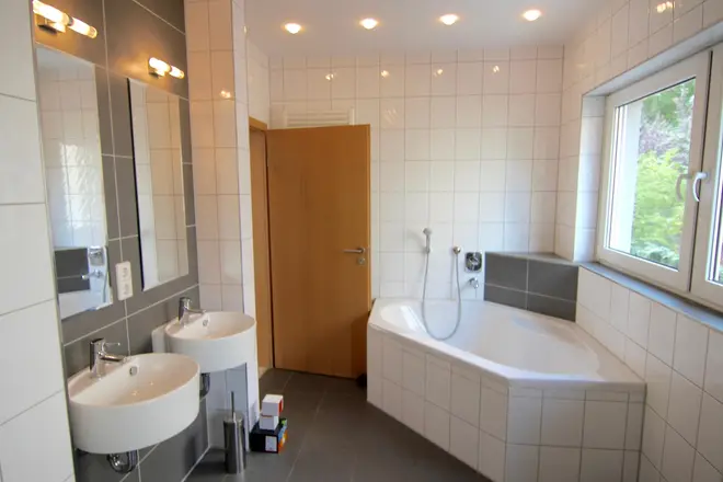 4 Zimmer Wohnung mit 189 m² in Stuttgart – Bild 6