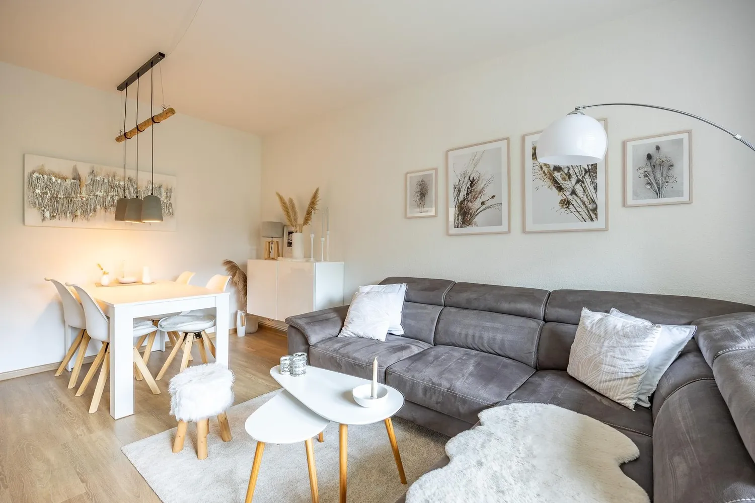 2 Zimmer Wohnung mit 65 m² in Aachen – Bild 1