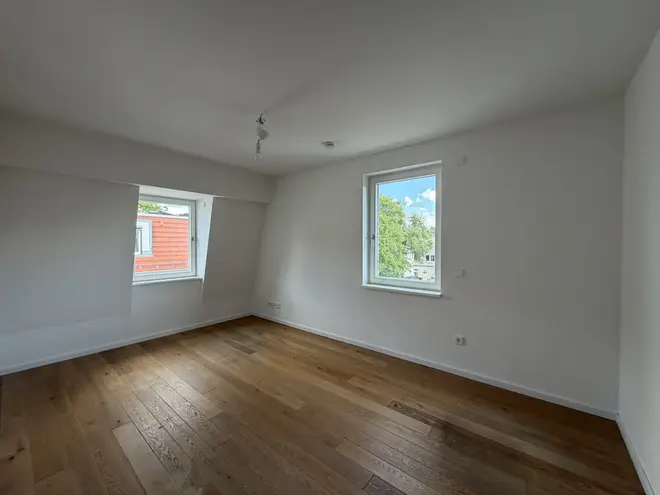 7 Zimmer Haus mit 240 m² in Berlin – Bild 10