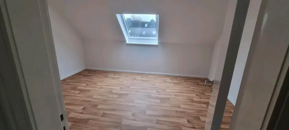 WG-Zimmer mit 28 m² in Norderstedt – Bild 1