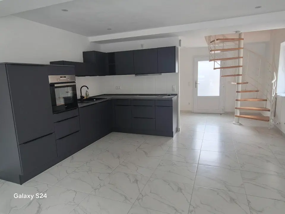2 Zimmer Wohnung mit 75 m² in Wilhelmshaven – Bild 8