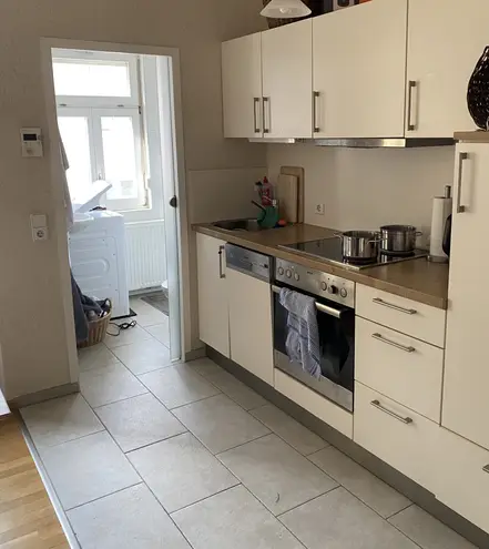1 Zimmer Wohnung mit 28 m² in Freiburg im Breisgau – Bild 2