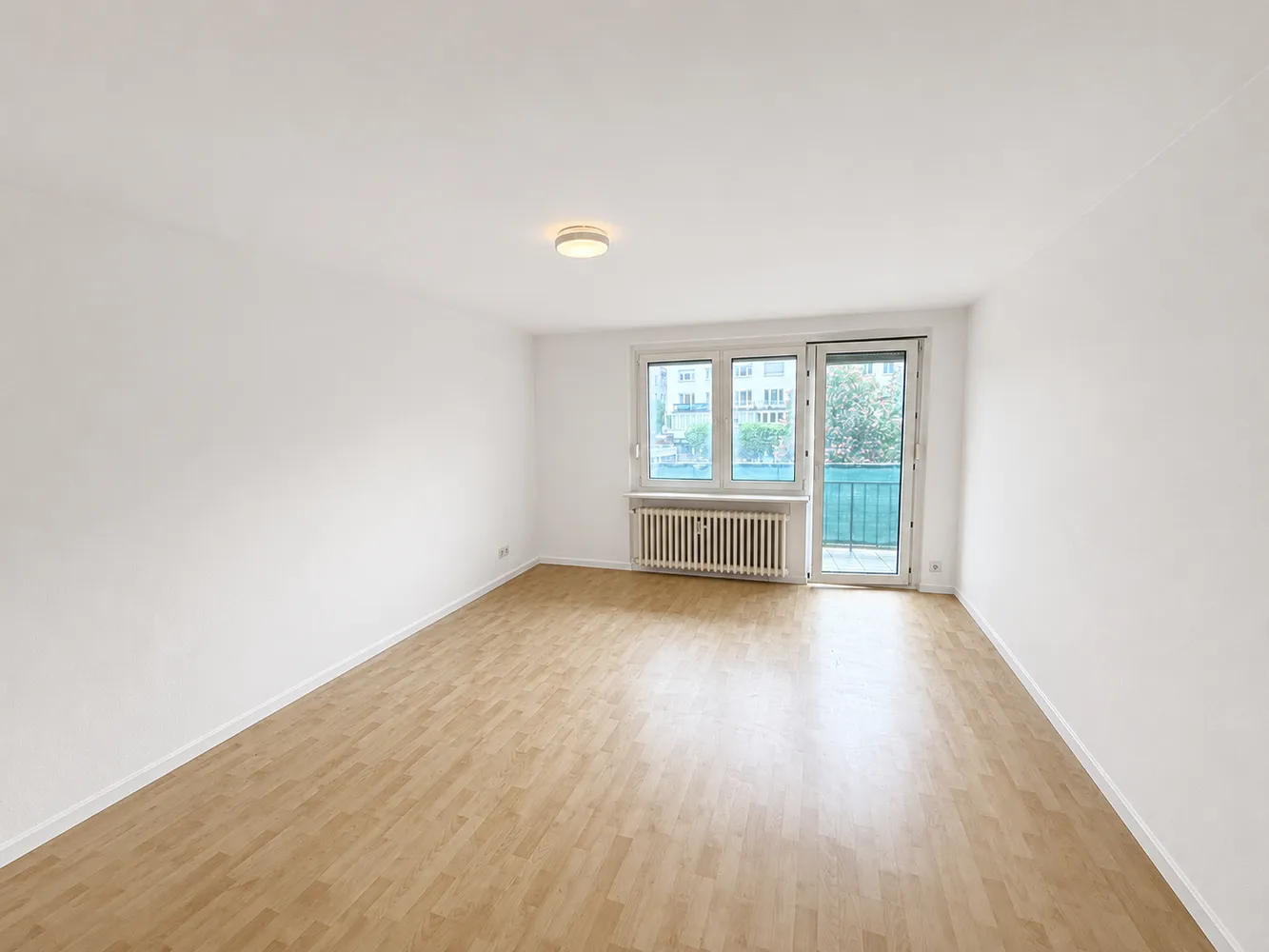 4 Zimmer Wohnung mit 96 m² in Pforzheim – Bild 1