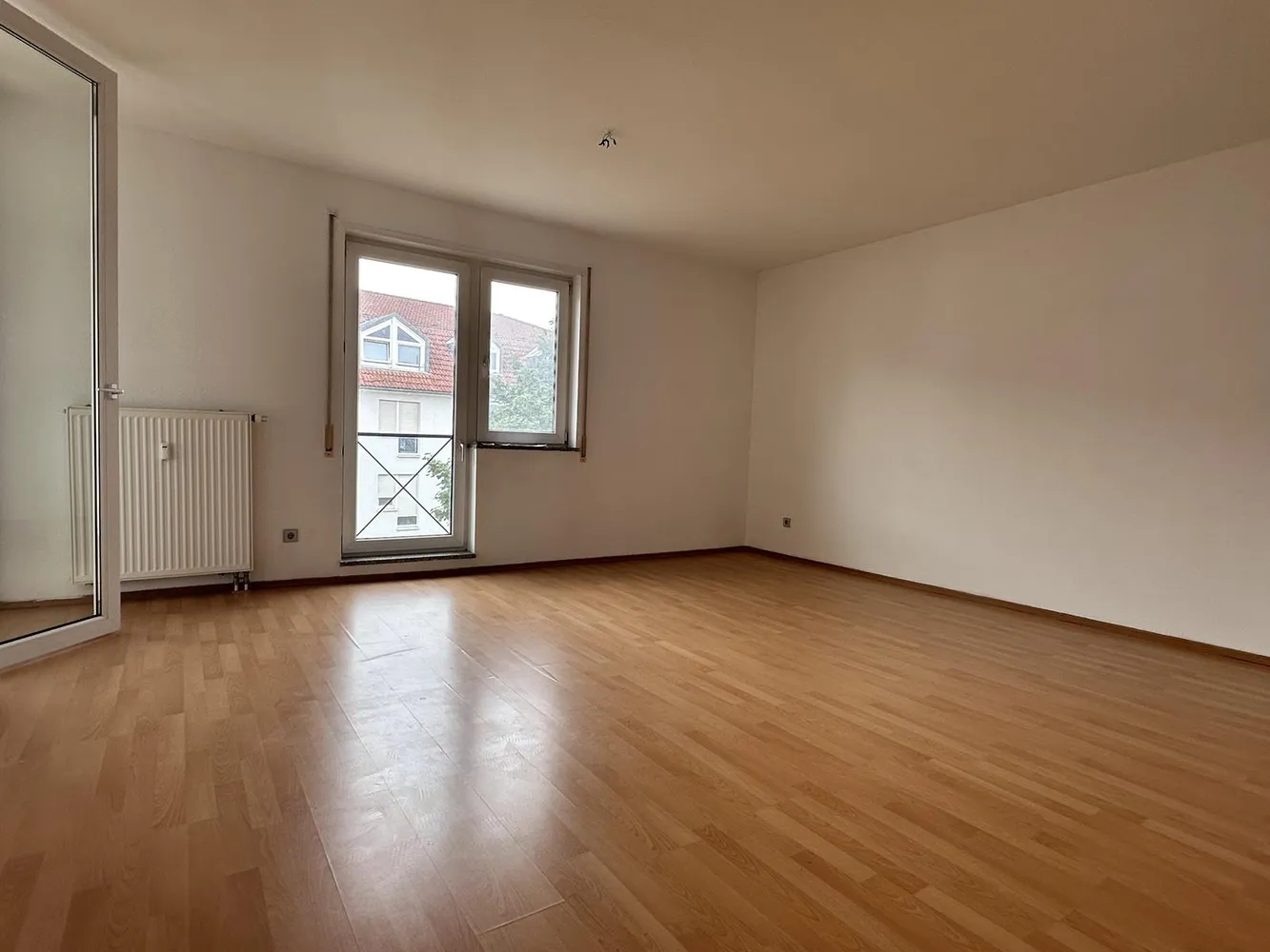2 Zimmer Wohnung mit 46 m² in Halle (Saale) – Bild 1