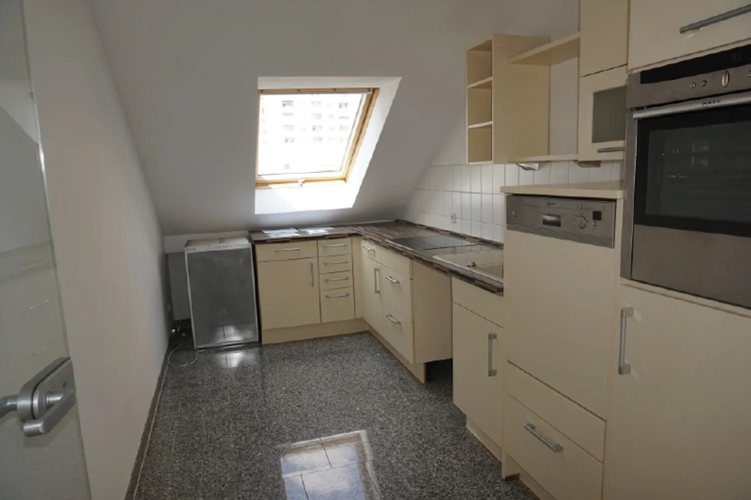 2 Zimmer Wohnung mit 60 m² in Dresden – Bild 7