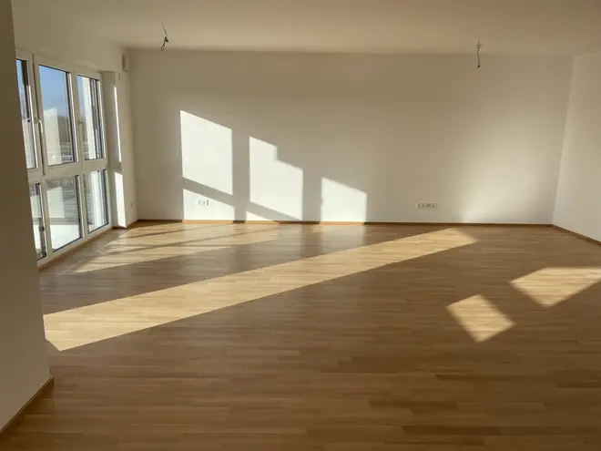 4 Zimmer Wohnung mit 100 m² in Wiesbaden – Bild 4