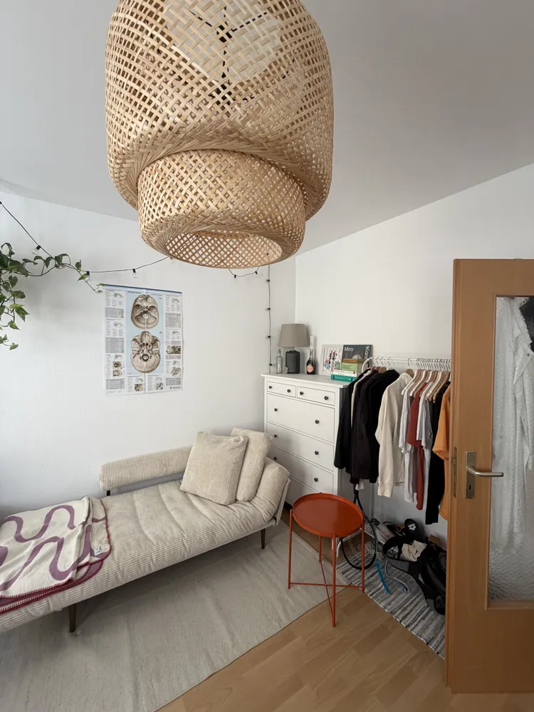 1 Zimmer Wohnung mit 34 m² in Erfurt – Bild 2