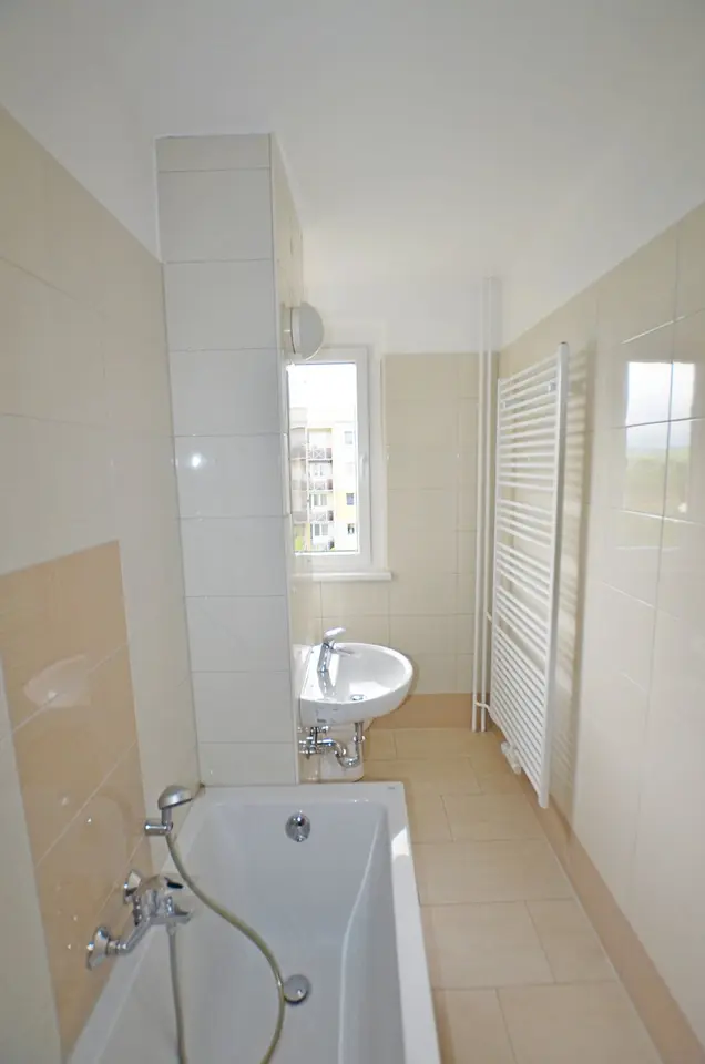 3 Zimmer Wohnung mit 61 m² in Sangerhausen – Bild 8