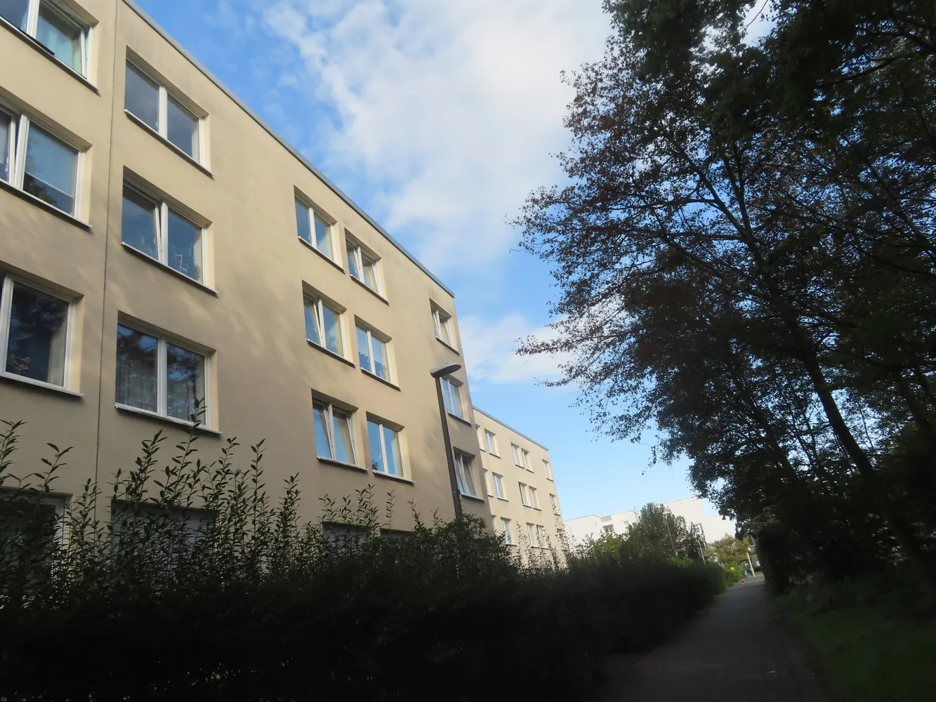 2 Zimmer Wohnung mit 63 m² in Köln – Bild 2