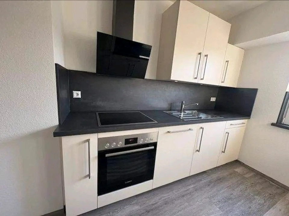 5 Zimmer Wohnung mit 97 m² in Lörrach – Bild 1