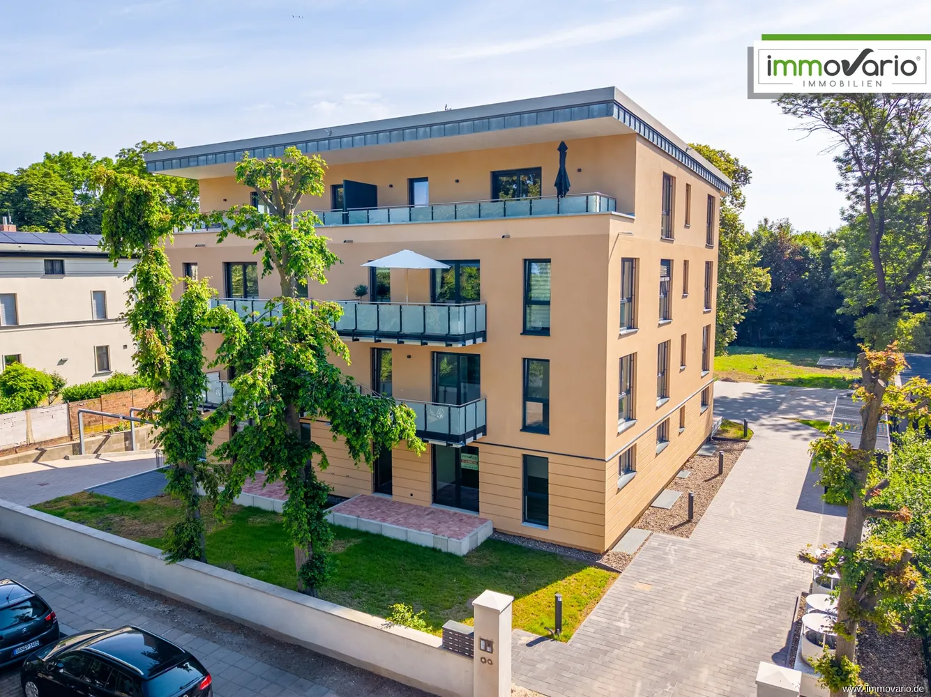 4 Zimmer Wohnung mit 140 m² in Magdeburg – Bild 1