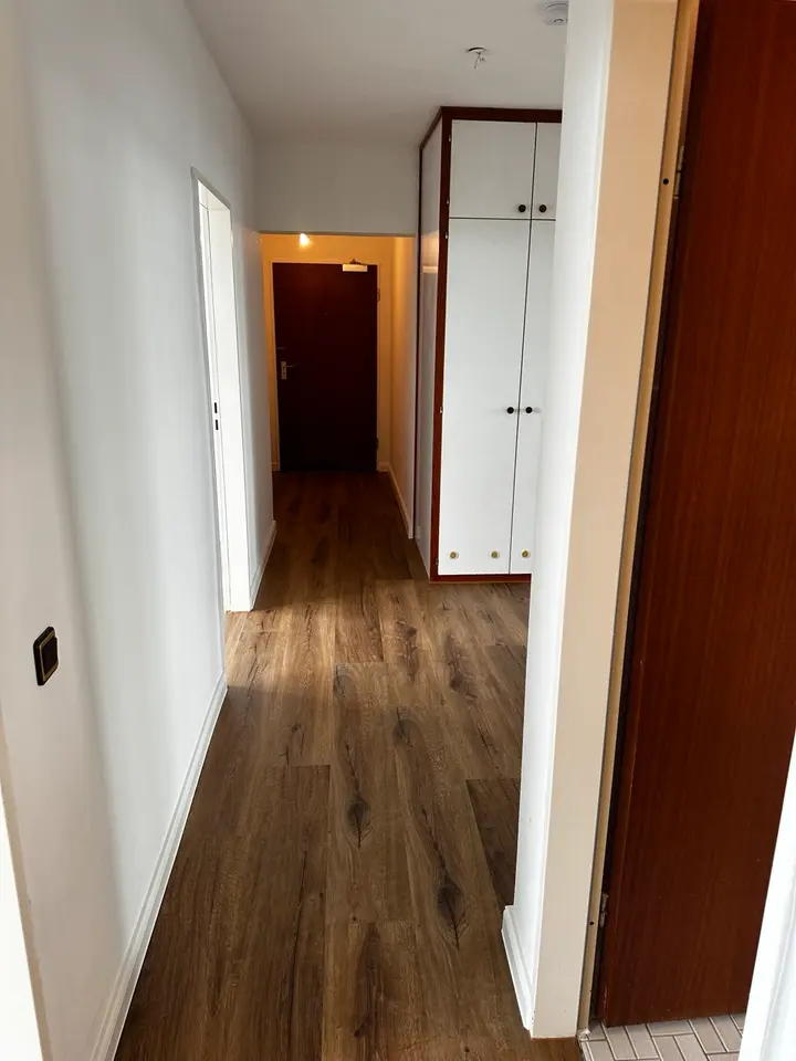 2 Zimmer Wohnung mit 90 m² in Bremerhaven – Bild 4