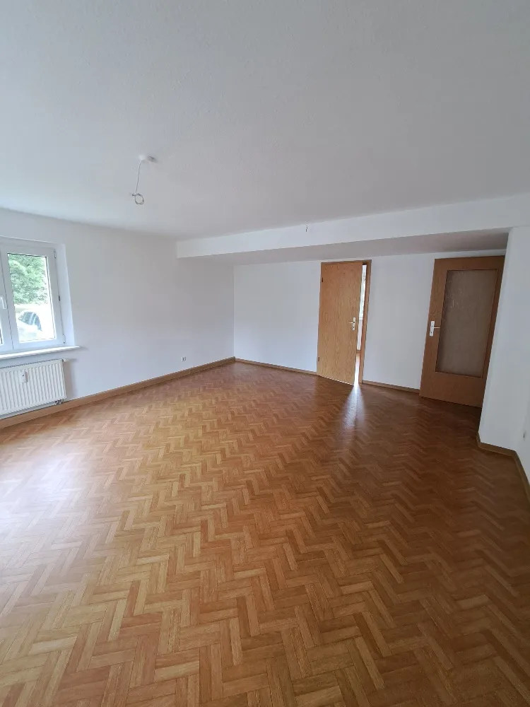 4 Zimmer Wohnung mit 83 m² in Zwickau – Bild 2