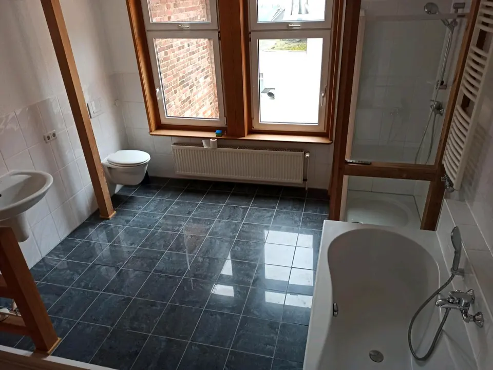 6 Zimmer Wohnung mit 150 m² in Helmstedt – Bild 4