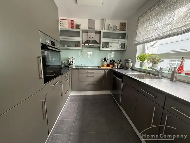 4 Zimmer Wohnung mit 108 m² in Frankfurt am Main – Bild 1