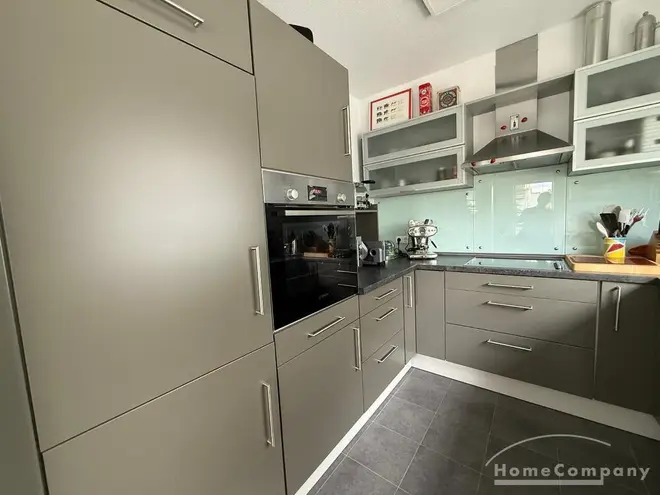 4 Zimmer Wohnung mit 108 m² in Frankfurt am Main – Bild 2