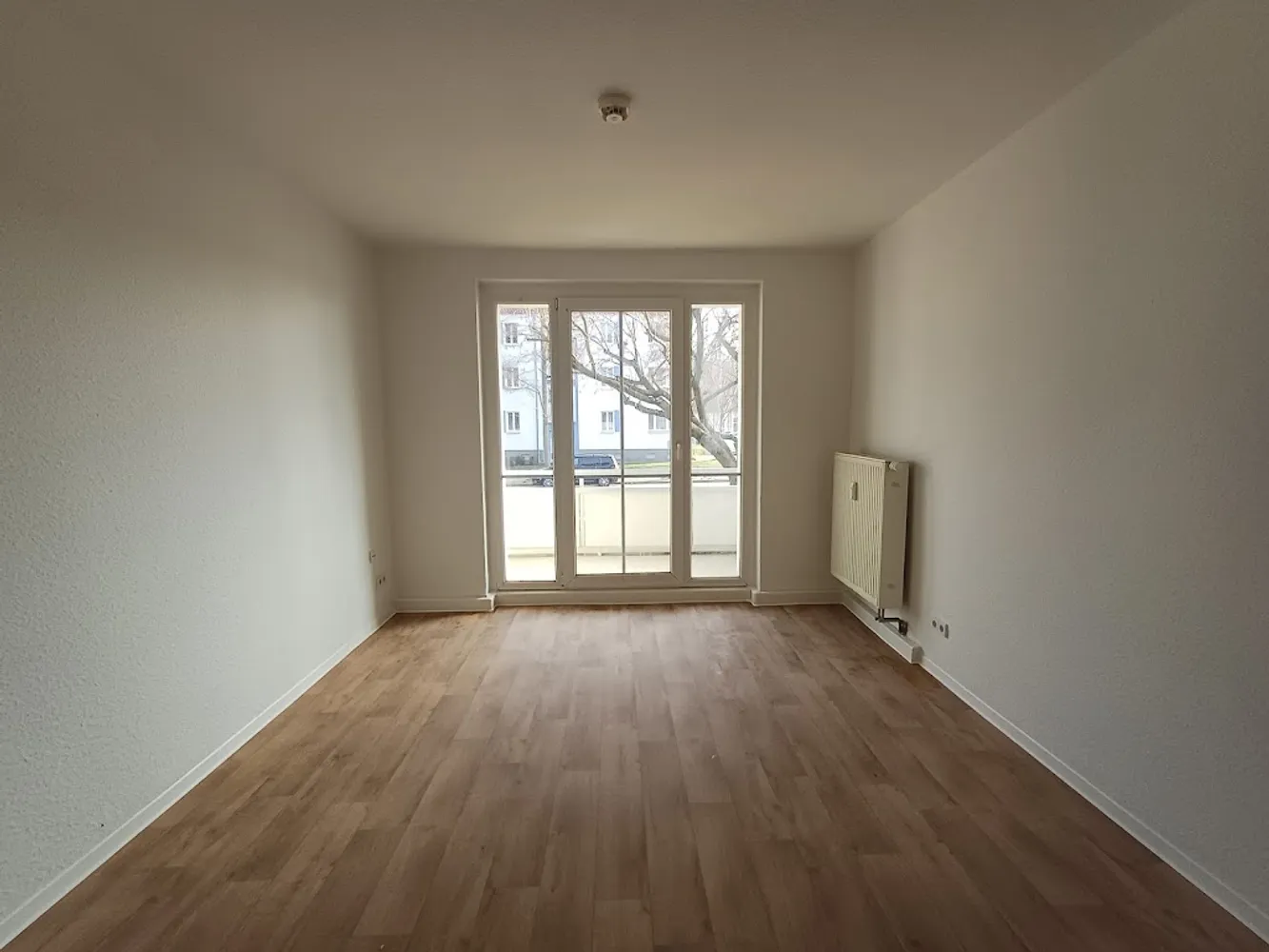 3 Zimmer Wohnung mit 63 m² in Merseburg – Bild 2